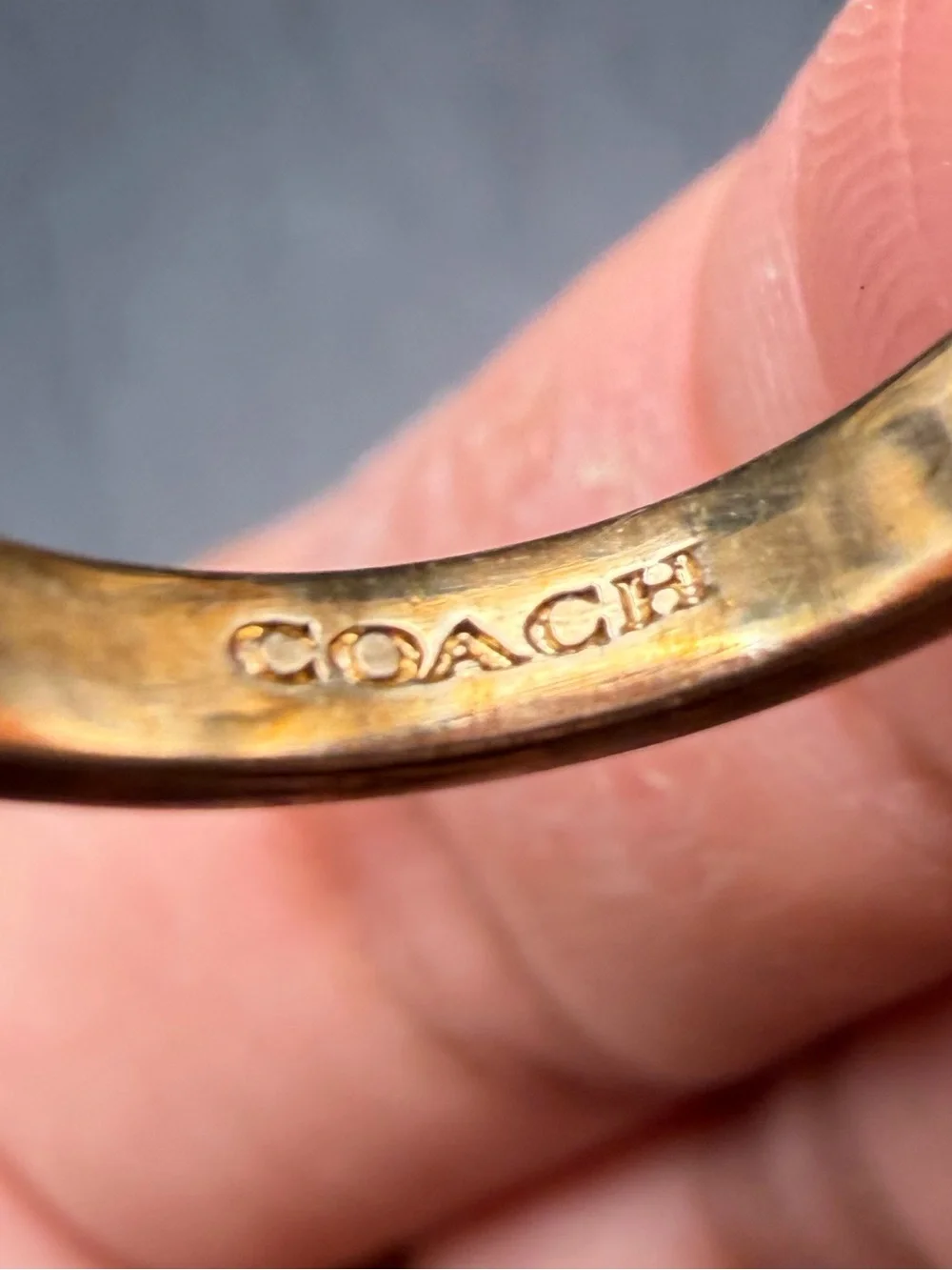 COACH Gold tone and Black Enamel C Initial Signet Ring size 7